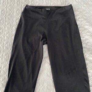 Baleaf Capri Length Yoga Pants